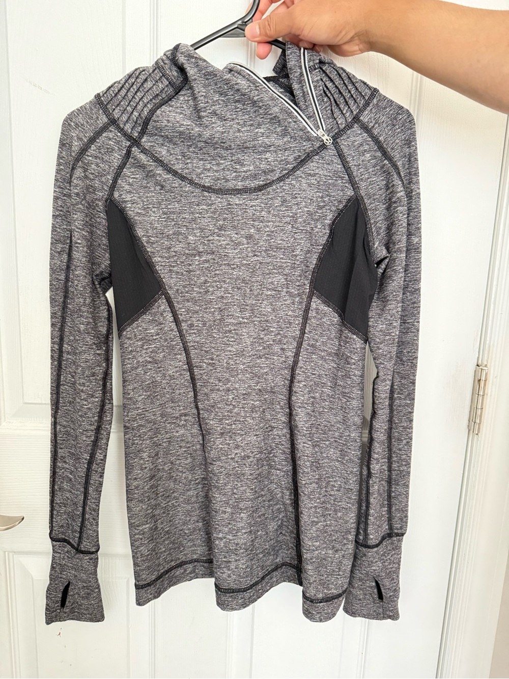 Lululemon Pullover Hoodie Gray/Black